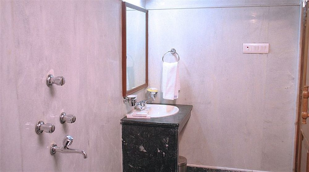 Fabhotel Panasia International Καλκούτα Εξωτερικό φωτογραφία
